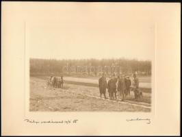 1931 Orphanides János (1876-1939): Pátyi vadászat. Fotoheliogravür, papír, jelzett, 12x17 cm