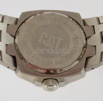 CAT férfi kvarc karóra, fém szíjjal, d: 40mm