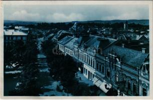 1938 Losonc, Lucenec; Námestie Republiky. Marcel Filó / Fő utca, Köztársaság tér, Bata, Brüll, Gottl...