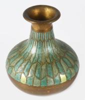 Masszív bronz váza, zománcozott díszítéssel, m: 15,5 cm
