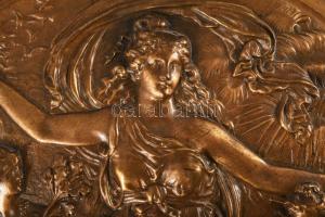 cca 1910 Szecessziós francia bronz falitál, d: 30 cm