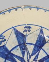 Tányér. 1780-1820 körül, Székelykeresztúr / Székelyudvarhely környéke, restaurált, d: 22 cm /// Plat...