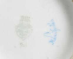 Zsolnay fekete alapon rovarmintás váza. Jelzett, kopással, m: 11,5 cm