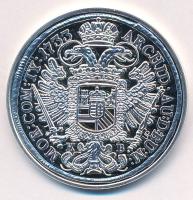 DN "Magyar tallérok utánveretben - III. Károly tallérja 1733" jelzetlen Ag emlékérem kapsz...
