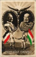 1914 Egyesült Erővel! Első világháborús osztrák-magyar és német katonai propaganda zászlókkal és II....