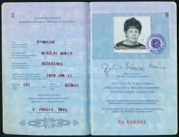 1988 Magyar Népköztársaság által kiállított útlevél török, görög, olasz vízumokkal