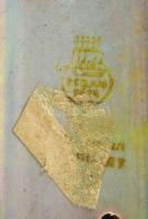 Zsolnay eozin mázas tyúkot etető kislány, jelzett, kis kopással, 9,5x11 cm