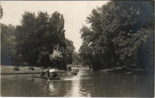 Bucharest, Bukarest, Bucuresti, Bucuresci; park. Max Steckel photo