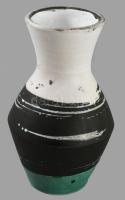 Gorka Lívia (1925-2011): Váza fehér, fekete, zöld színekkel. Jelzett, hibátlan, m:19 cm