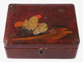 cca 1900 Japán lakkozott doboz, sérült zsanérral, 12x16 cm