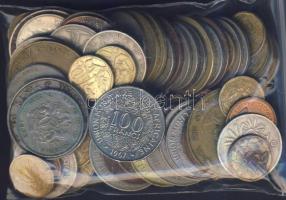 66db főleg klf vegyes Afrika éremgyűjtemény T:vegyes