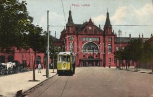 Pécs Indóház villamossal