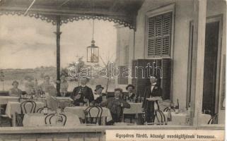 Gyopárosfürdő Községi Vendéglő terasza (EB)