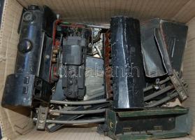 ~1930 Régi vasút tétel mozdonnyal, teher- és személyszállító vagonnal és sínekkel