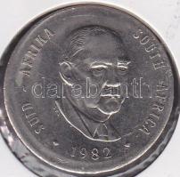Dél-Afrika 1982. 1R erős verési hibával! T:2+