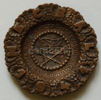 1941. "MEC-Magyar Evezős Club Bál" budapesti műötvös által készített talpas emlékplakett T:2