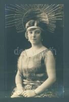 Debreceni fotós műterme 46 db fotólap: benne katonai, színész-fotók, érdekes divatfotók / 46 photo p...