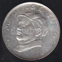 Kína DN "Mao Tse Tung" ezüstözött emlékérem (35mm) T:1- eredeti tokban China ND "Mao Tse Tung" silver plated medallion (35mm) in original case C:AU