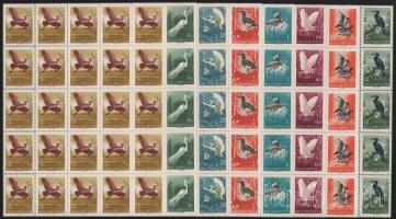 1959 Madarak sor 25-ös tömbökben, a 20f "tervező neve alig látszik", a 40f "fehér folt" tévnyomattal (min 38.000) / Mi 1593-1600 blocks of 25 with plate varieties