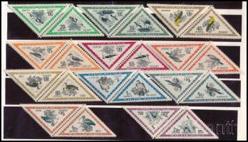 1952 Madarak I. sor fordított állású párokban (tete-beche)