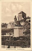 Dunaföldvár Csonkatorony és hősi emlékmű