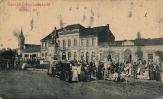 Hajdúnánás Bocskay tér Ercsey Károly üzletével és gyógyszertárral (EK)