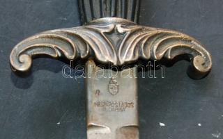 Magyar kir. Testőrtiszti tőr maratott pengével, a készítő (Mészáros Lajos) jelzésével / Hungarian Ro...