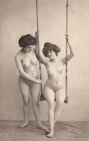 Swinging nude ladies