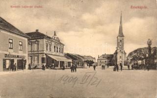 Érsekújvár Kossuth square with the shop of Izidor Leuchter