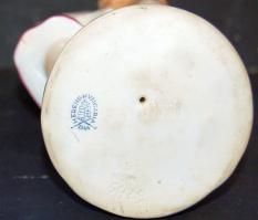 Herendi porcelén figura: kislány kutyával  /  Herend chinaware figure 22 cm