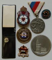 6klf kitüntetés, emlékérem, kitűző + 2 külföldi emlékérem T:vegyes