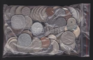 Kis világpénz tétel köztük Ausztria, Görögország, Jugoszlávia, Spanyolország, Belgium stb. érdekes d...