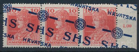 SHS 1918 Károly 10f ívszéli hármascsík nagyon látványosan eltolódott felülnyomással / Mi 84 margin stripe of 3 with strongly shifted overprint Signed: Bodor