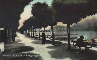 Stresa lakeside promenade