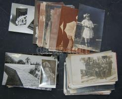 Nagy fotó hagyaték tétel főleg az 1910-es évekből, sok katonaival és mulató diákok fotóival kb 60 db