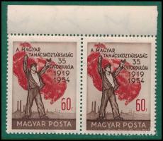 1954 Magyar Tanácsköztársaság (III.) 60f ívszéli pár a bal oldali bélyegen a 6-os szám szárán hiány