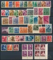 1943-1944 58 db bélyeg A4-es berakólapon