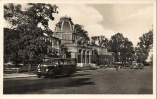 Budapest XIII. Margitsziget Gyógyfürdő autóbusszal photo