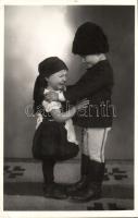Székely children from Csíkcsomortán photo (EK)