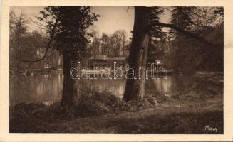 Versailles, The Hamlet of Petit Trianon, small lake, queen's house So. Stpl