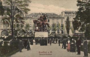 Frankfurt am Main Bismarck statue and Restaurant Kaiserkeller