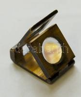 Talpas bélyegnagyító