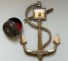 Kis réz ékszertartó doboz és egy horog alakú falidísz hőmérővel