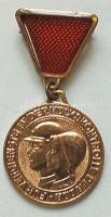 NDK 1973. "Népi Ellenőrzés" emlékérem fémszalaggal T:1/Für Verdienste In Der Volkskontrolle Der DDR