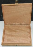 "Coronas" fa szivartartó doboz/wooden cigar box