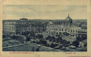 Hódmezővásárhely Kossuth tér a Fekete Sas Szállóval