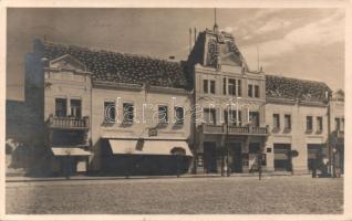 Léva with the shops of Kertész and Steiner photo So.Stpl