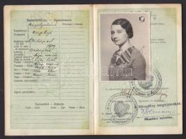 1938 Puhafedeles útlevél nő részére hajóbélyegzővel