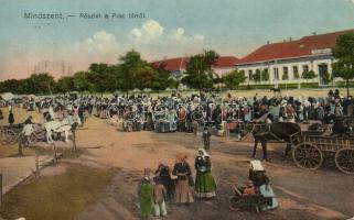 Mindszent Piac tér fiúiskolával