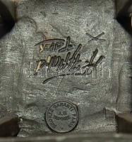 Franz Iffland (1862-1935): Vidám lányka, bronz szobor / Jolly girl bronze statue 24 cm